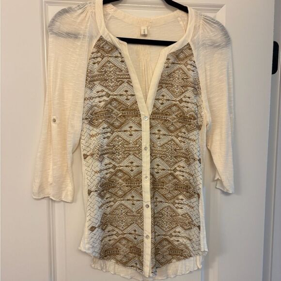 ANTHROPOLOGIE TINY Silk Metallic Silver & Gold Embroidered Henley Tee XS - Picture 2 of 9